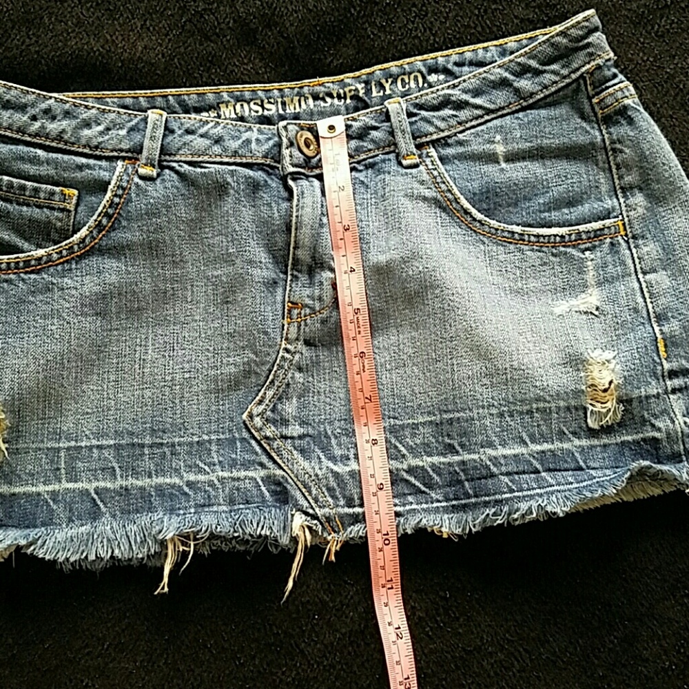 Y2K low-rise jean mini skirt circa 2004 - Picture 8 of 8